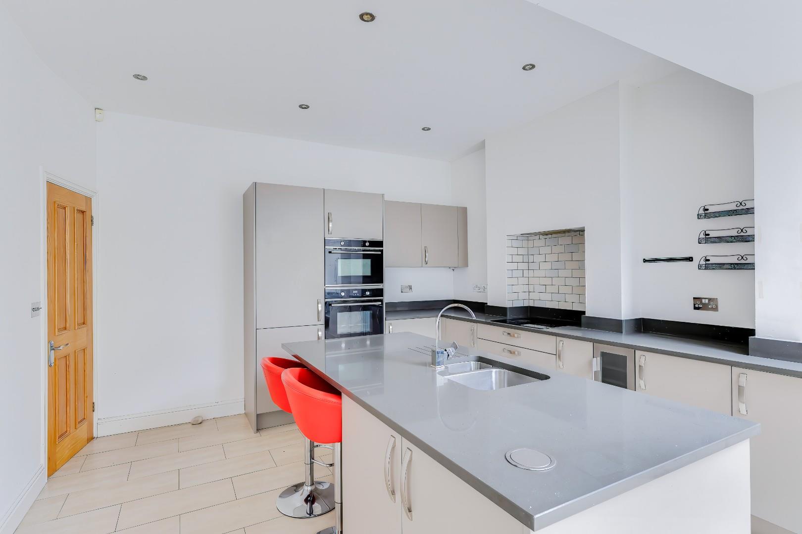 The Elms, Peterston Super Ely